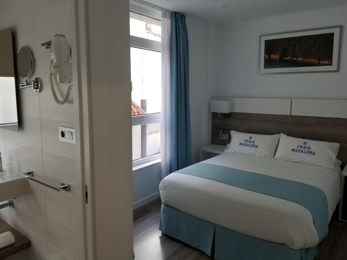 Hostal Praia Madalena Cedeira Oda fotoğraf